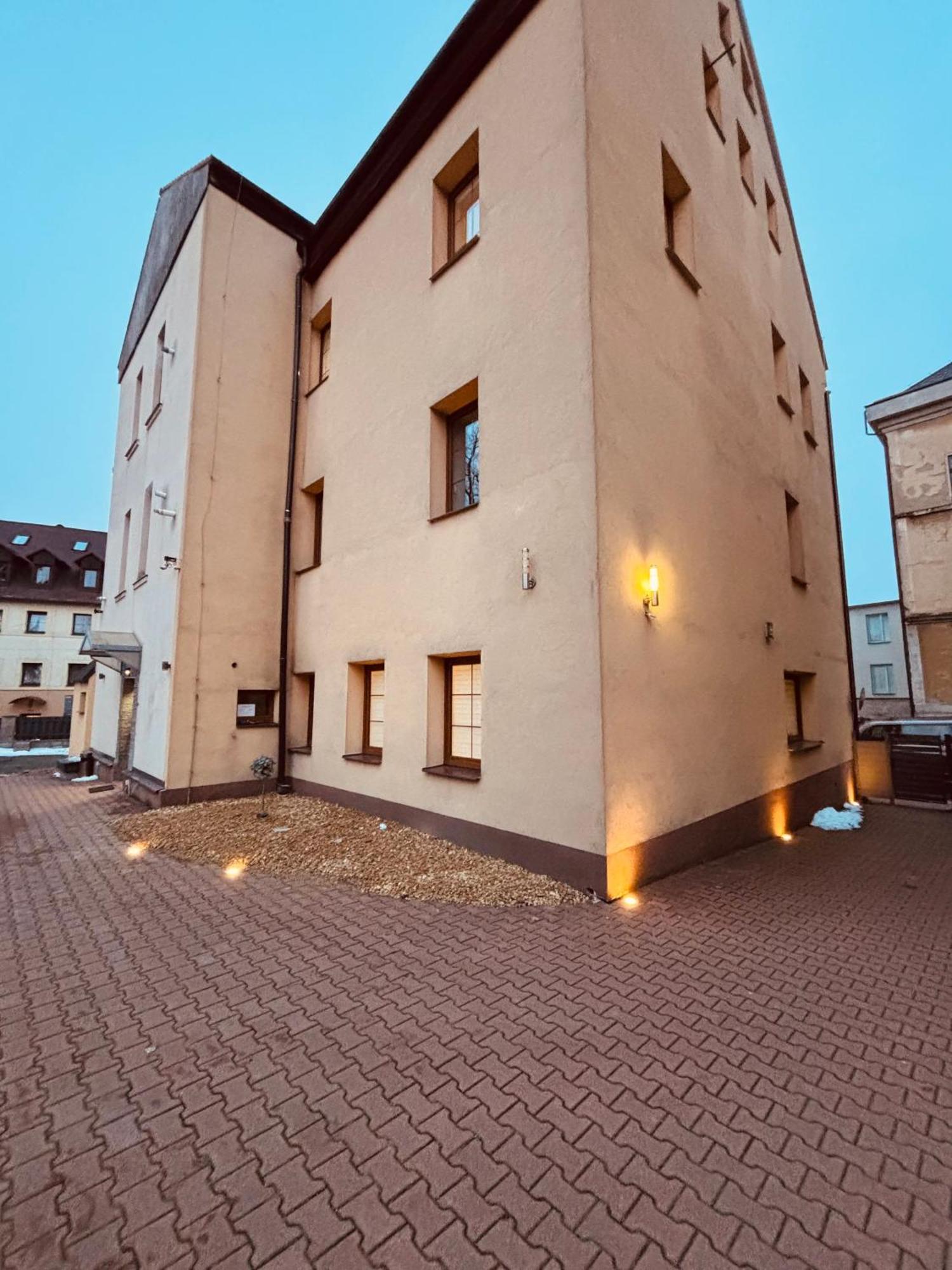 Апартаменти Luxusni Mezonet V Centru Ліберець Екстер'єр фото